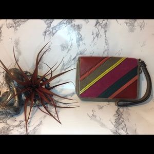 Fossil wallet/wristlet
